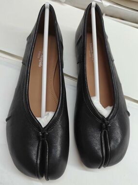 Maison Martin Margiela | Shoes | Size 36 6 Us Maison Margiela Tabi